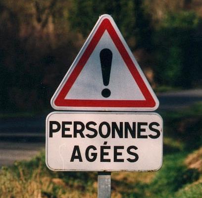 attention personnes agees